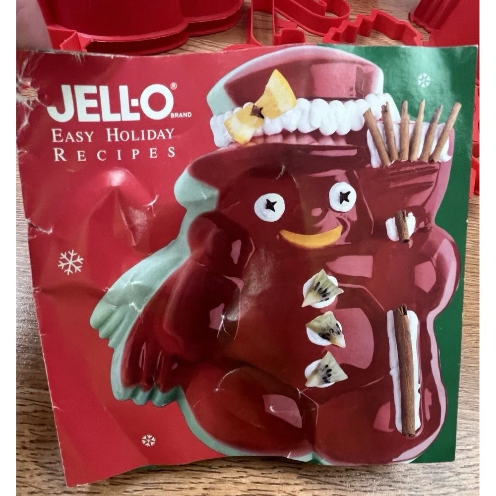Set of 4 Vintage Jello Large 9